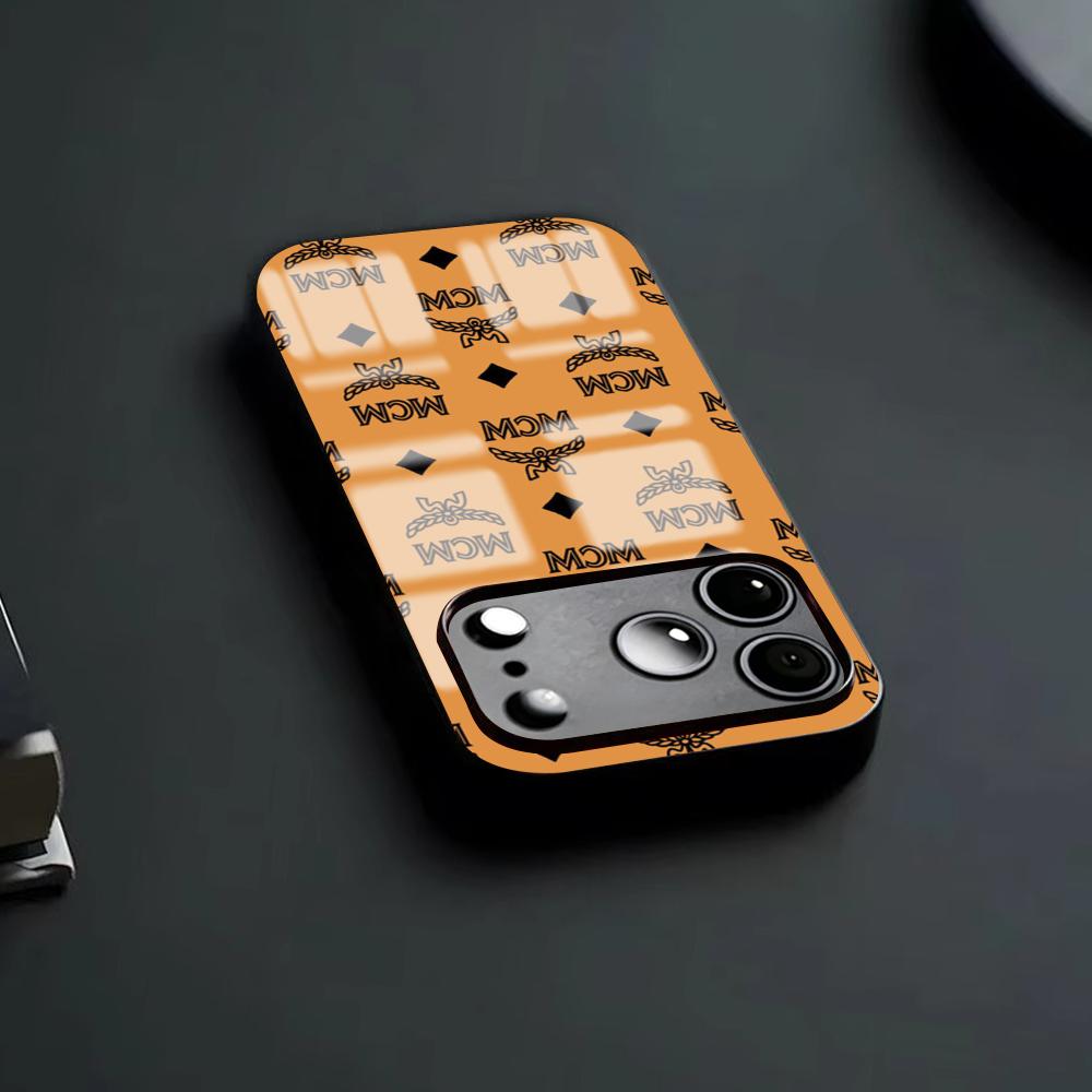Модный чехол M-mcm для iPhone  – обзор и цена Mini Pc Case